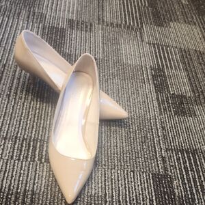 David's Bridal Cream Classic Heels